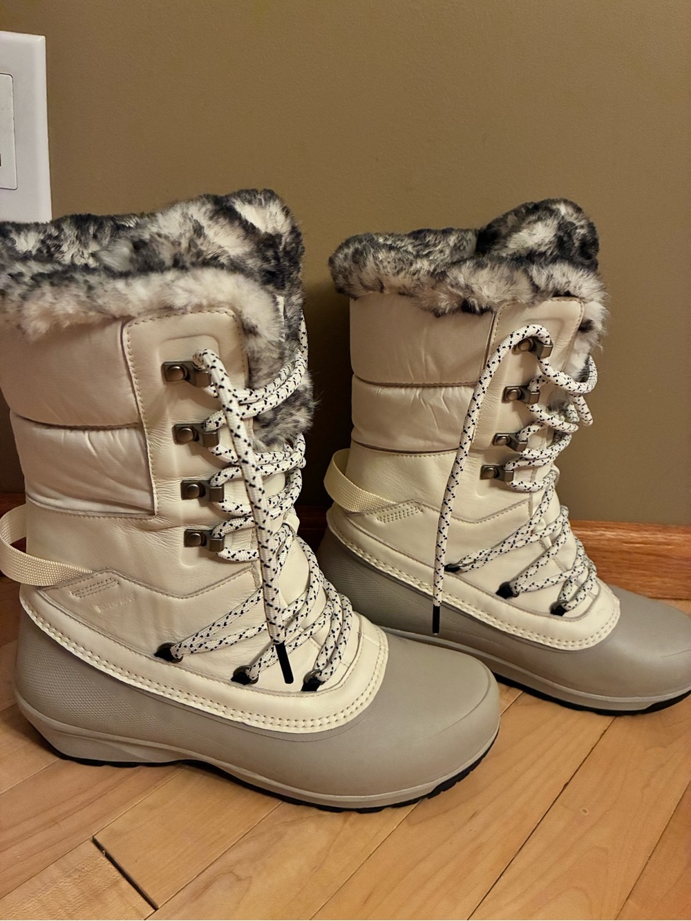 The North Face women’s winter boots